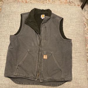 Barely worn gray carhartt fleece lined vest